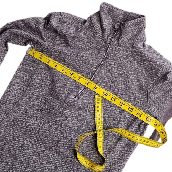 Lululemon Womens Outrun 1/2 Zip, Long Sleeve Reflective Details, Purple, Size 4 - Picture 6 of 7